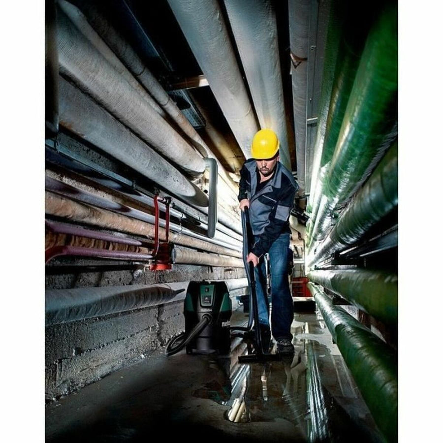 V4H1B0EBBA1189C3BF69A8D234775D6A24AR6136281P5