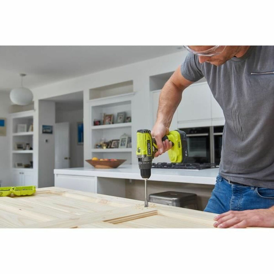 V4H4B78F227DBF7C1FE22F8387722AA2F4CR7232579P4