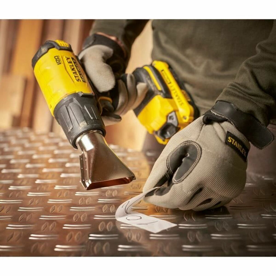 V6H66FE5F8F2DB2BD396EB1E4C3FA87316AR6938720P4