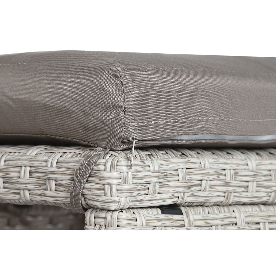 V7H06FD811ACA77421A2F240E64ED8BB34AR3608221P2